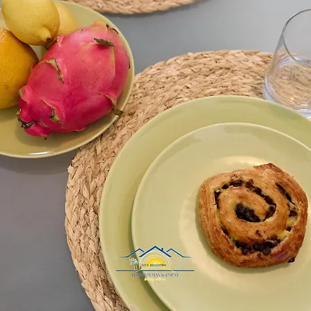 Valentine Seaview 베니돔